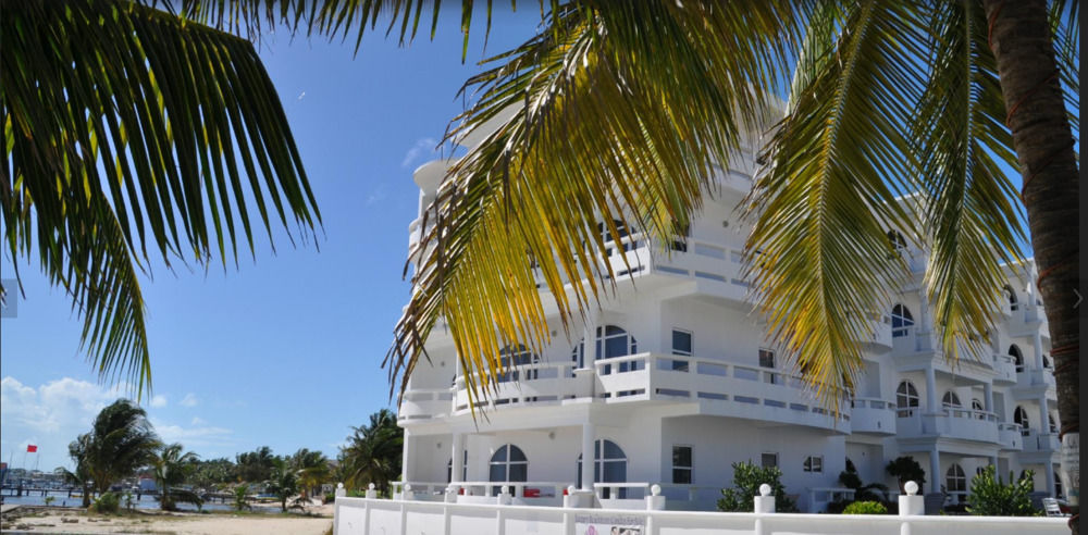 Sands Villas San Pedro  Exterior foto